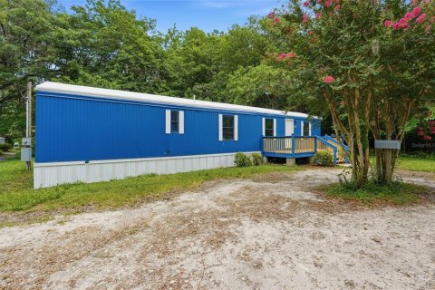 House in Williston, Florida 2 bedrooms, 72.84 sq.m. № 2095615