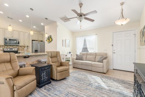 Villa ou maison à vendre à North Port, Floride: 3 chambres, 112.88 m2 № 2147790 - photo 4