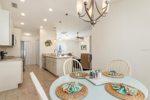 Villa ou maison à vendre à North Port, Floride: 3 chambres, 112.88 m2 № 2147790 - photo 8