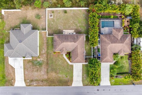 Villa ou maison à vendre à North Port, Floride: 3 chambres, 112.88 m2 № 2147790 - photo 20
