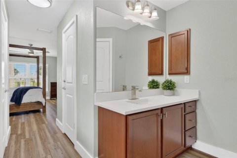 House in Port Charlotte, Florida 4 bedrooms, 213.58 sq.m. № 2132373 - photo 29