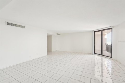 Купить кондоминиум в Сарасота, Флорида 5 комнат, 76.18м2, № 1585660 - фото 9