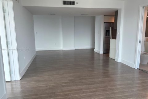 Copropriété à vendre à Bay Harbor Islands, Floride: 2 chambres, 111.02 m2 № 1966815 - photo 20