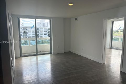 Copropriété à vendre à Bay Harbor Islands, Floride: 2 chambres, 111.02 m2 № 1966815 - photo 10