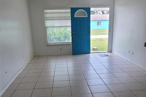 House in Largo, Florida 3 bedrooms, 88.91 sq.m. № 1761551 - photo 7