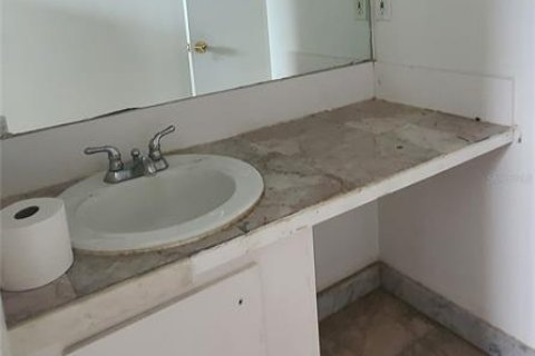 House in Largo, Florida 3 bedrooms, 88.91 sq.m. № 1761551 - photo 23