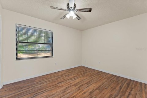 Villa ou maison à vendre à New Port Richey, Floride: 2 chambres, 72 m2 № 2149237 - photo 14