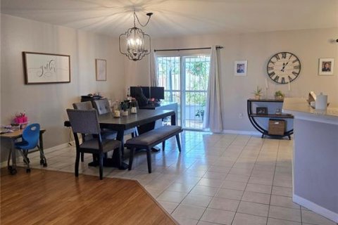 House in Deltona, Florida 3 bedrooms, 162.39 sq.m. № 1883922 - photo 11