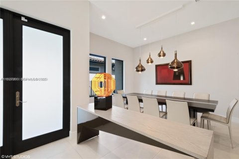 Купить виллу или дом в Холливуд, Флорида 4 спальни, № 1986062 - фото 3