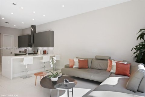 Купить виллу или дом в Холливуд, Флорида 4 спальни, № 1986062 - фото 11