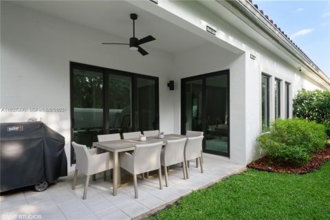 Купить виллу или дом в Холливуд, Флорида 4 спальни, № 1986062 - фото 25