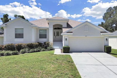 House in Tarpon Springs, Florida 3 bedrooms, 133.13 sq.m. № 2196372