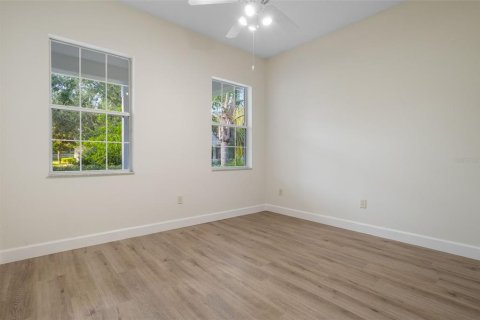 House in Groveland, Florida 3 bedrooms, 155.24 sq.m. № 1869034 - photo 17
