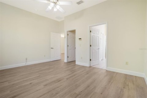 House in Groveland, Florida 3 bedrooms, 155.24 sq.m. № 1869034 - photo 15