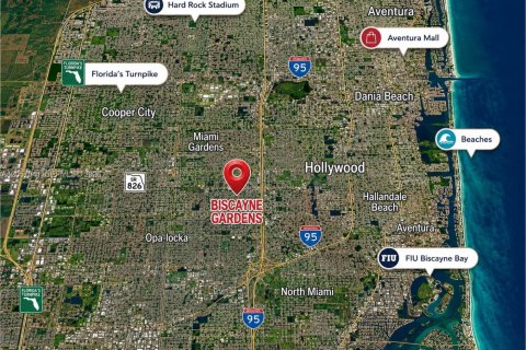 House in Miami, Florida 4 bedrooms, 179.3 sq.m. № 2168382 - photo 17