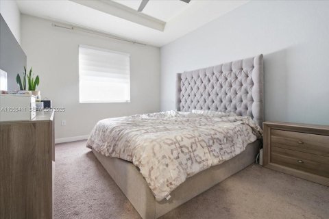 Adosado en venta en Homestead, Florida, 4 dormitorios, 169.92 m2 № 2020773 - foto 11