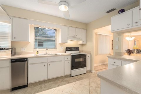 Купить кондоминиум в Семинол, Флорида 3 комнаты, 125.88м2, № 1530202 - фото 17
