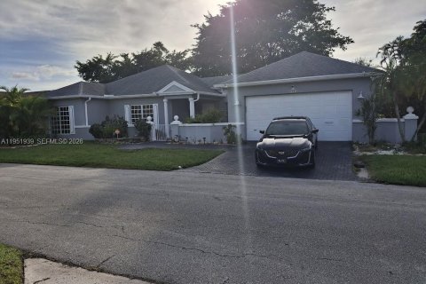 Купить виллу или дом в Тамарак, Флорида 3 спальни, 192.03м2, № 2006093 - фото 6