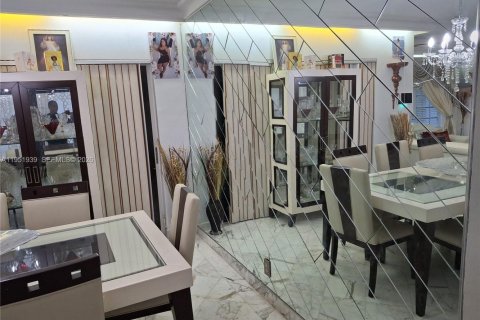 Купить виллу или дом в Тамарак, Флорида 3 спальни, 192.03м2, № 2006093 - фото 9