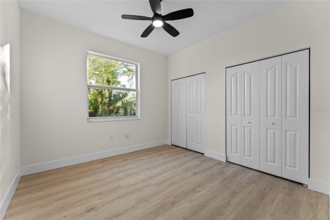 Villa ou maison à louer à North Port, Floride: 3 chambres, 128.21 m2 № 1844426 - photo 27