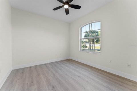 Villa ou maison à louer à North Port, Floride: 3 chambres, 128.21 m2 № 1844426 - photo 29