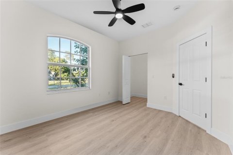 House in North Port, Florida 3 bedrooms, 128.21 sq.m. № 1844426 - photo 30