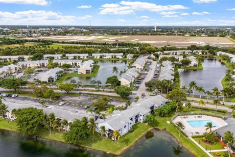 Снять в аренду кондоминиум в Хомстед, Флорида 3 спальни, 111.02м2, № 1965182 - фото 29