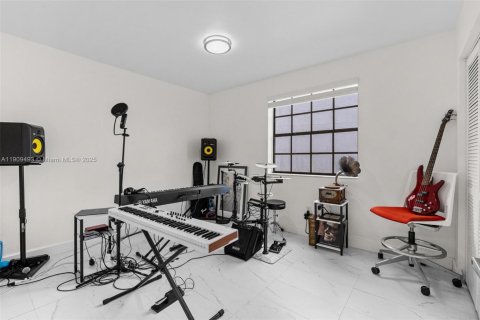 Снять в аренду кондоминиум в Хомстед, Флорида 3 спальни, 111.02м2, № 1965182 - фото 18