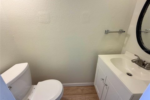 Townhouse in Tampa, Florida 2 bedrooms, 110.55 sq.m. № 2092202 - photo 20