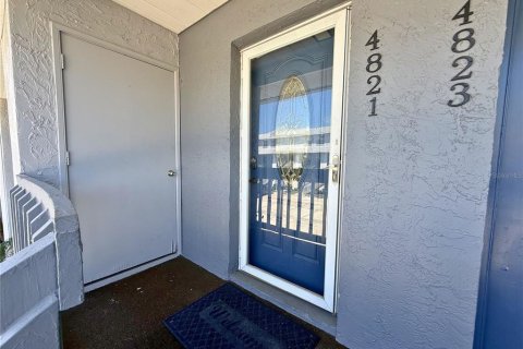 Townhouse in Tampa, Florida 2 bedrooms, 110.55 sq.m. № 2092202 - photo 13