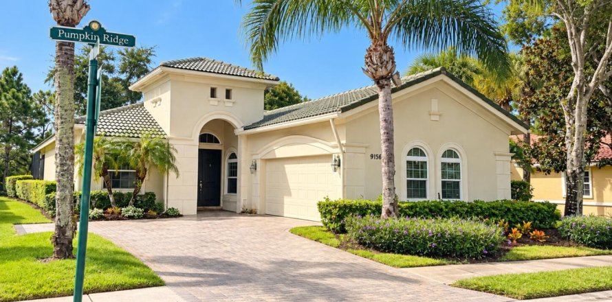 Villa ou maison à Port St. Lucie, Floride 3 chambres, 197.7 m2 № 2412824