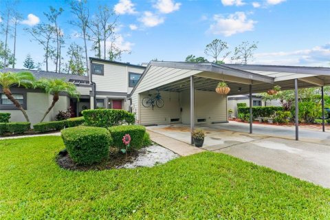 Touwnhouse à vendre à Oldsmar, Floride: 2 chambres, 111.48 m2 № 1848541 - photo 1
