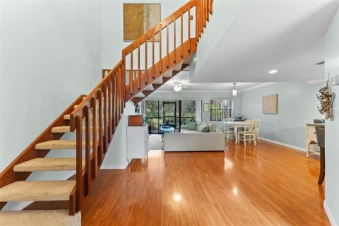 Touwnhouse à vendre à Oldsmar, Floride: 2 chambres, 111.48 m2 № 1848541 - photo 3
