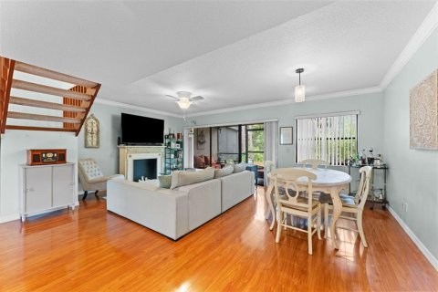 Touwnhouse à vendre à Oldsmar, Floride: 2 chambres, 111.48 m2 № 1848541 - photo 5