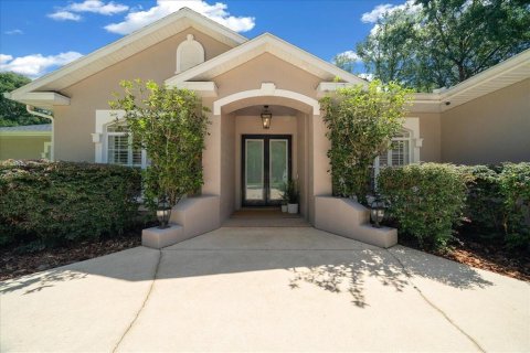 House in Ocala, Florida 4 bedrooms, 299.7 sq.m. № 1901586 - photo 15