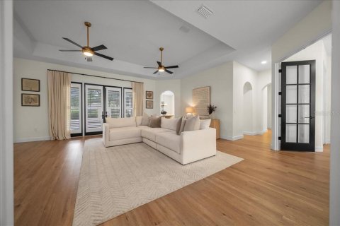House in Ocala, Florida 4 bedrooms, 299.7 sq.m. № 1901586 - photo 24
