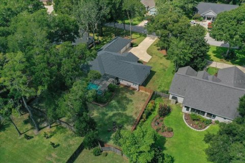 House in Ocala, Florida 4 bedrooms, 299.7 sq.m. № 1901586 - photo 5