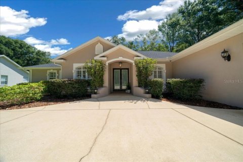 House in Ocala, Florida 4 bedrooms, 299.7 sq.m. № 1901586 - photo 14