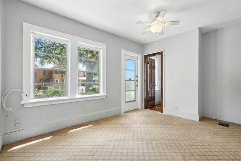 House in Daytona Beach, Florida 4 bedrooms, 130.25 sq.m. № 1829876 - photo 19