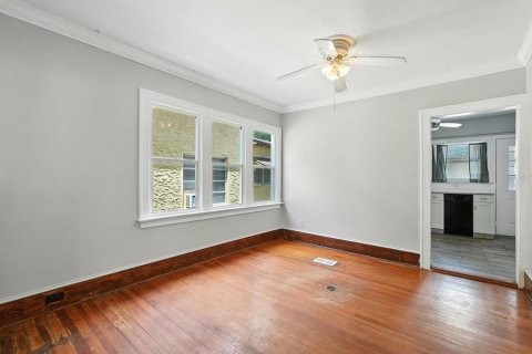 House in Daytona Beach, Florida 4 bedrooms, 130.25 sq.m. № 1829876 - photo 11
