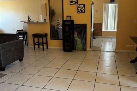 House in Orlando, Florida 3 bedrooms, 150.69 sq.m. № 1512831 - photo 6