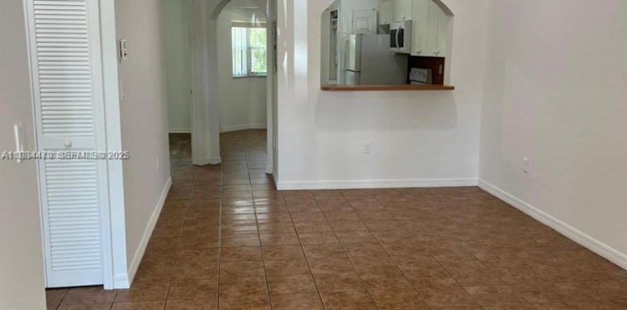 Кондоминиум с 2 спальнями в Хомстед, Флорида № 1992576