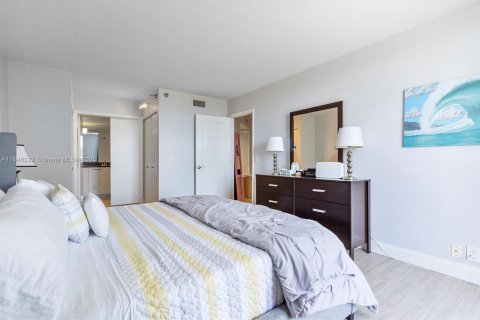 Copropriété à vendre à Aventura, Floride: 2 chambres, 118.08 m2 № 1848891 - photo 24