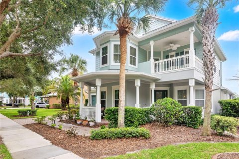 House in Orlando, Florida 4 bedrooms, 364.64 sq.m. № 2110689