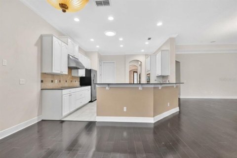 Casa en venta en Orlando, Florida, 4 dormitorios, 364.64 m2 № 2110689 - foto 20