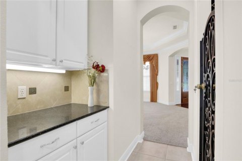 Casa en venta en Orlando, Florida, 4 dormitorios, 364.64 m2 № 2110689 - foto 12