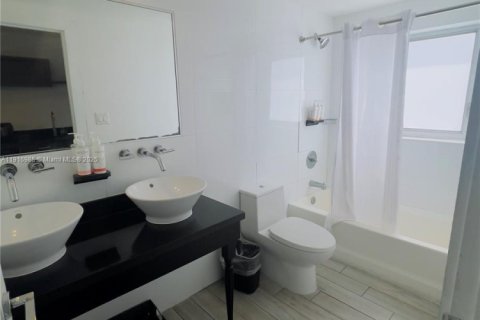 Villa ou maison à louer à Miami Beach, Floride № 1973570 - photo 2