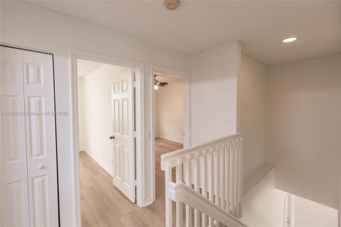 Villa ou maison à vendre à Weston, Floride: 4 chambres, 167.41 m2 № 1818656 - photo 20