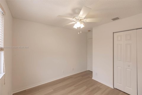 Villa ou maison à vendre à Weston, Floride: 4 chambres, 167.41 m2 № 1818656 - photo 23