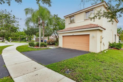 Villa ou maison à vendre à Weston, Floride: 4 chambres, 167.41 m2 № 1818656 - photo 3
